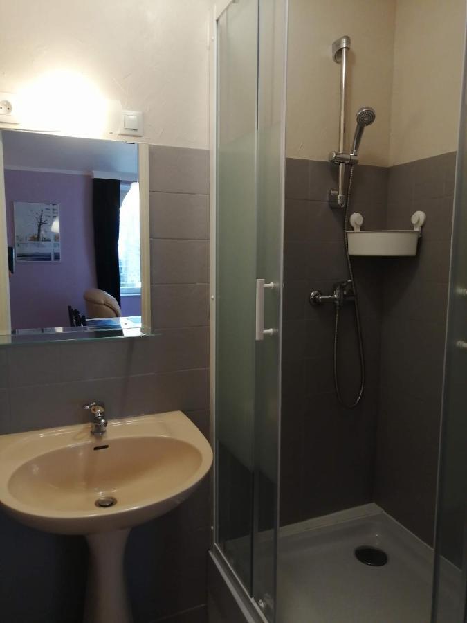 Chez Gustou Apartment Chaudes-Aigues Ngoại thất bức ảnh