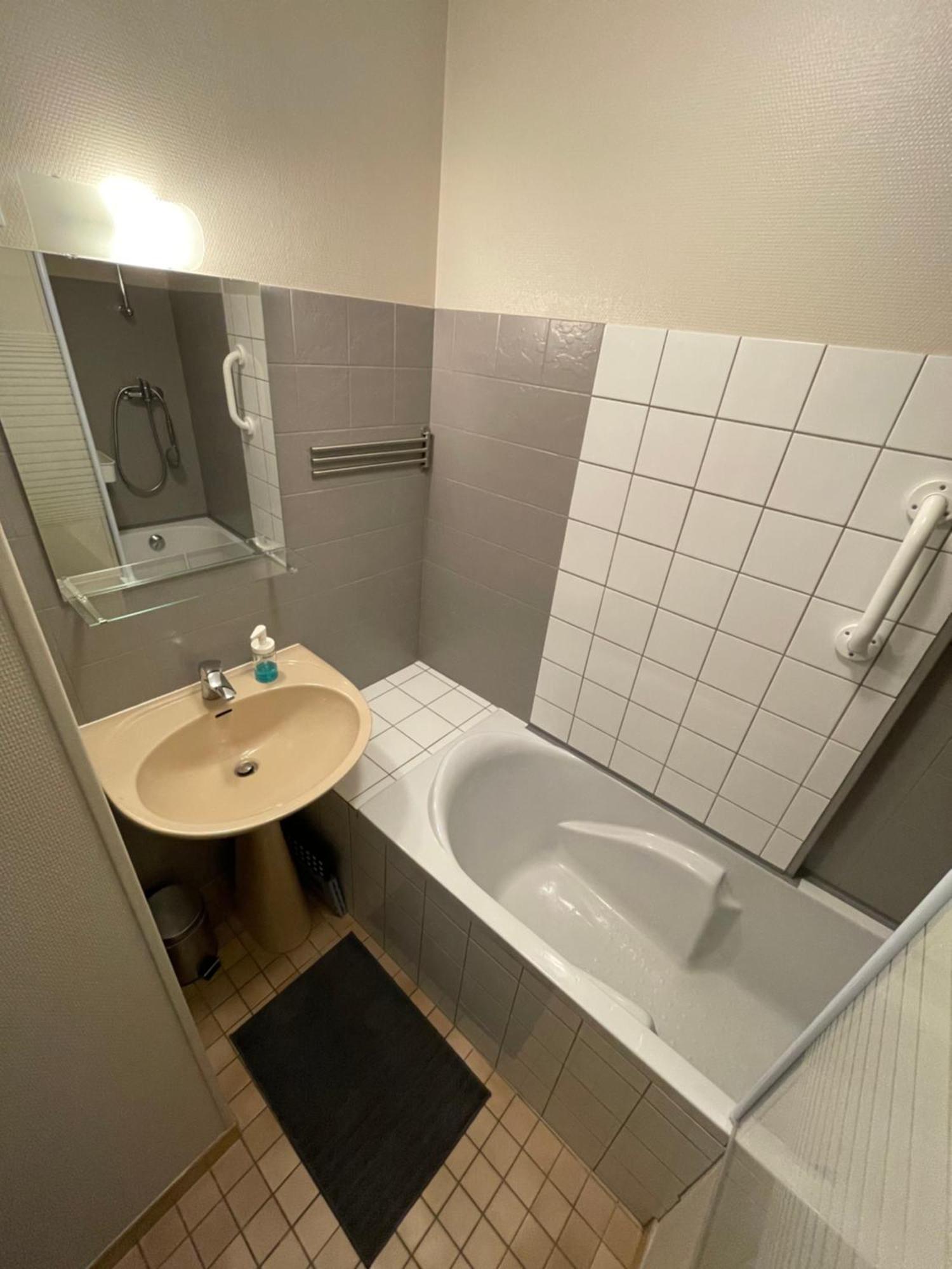 Chez Gustou Apartment Chaudes-Aigues Ngoại thất bức ảnh